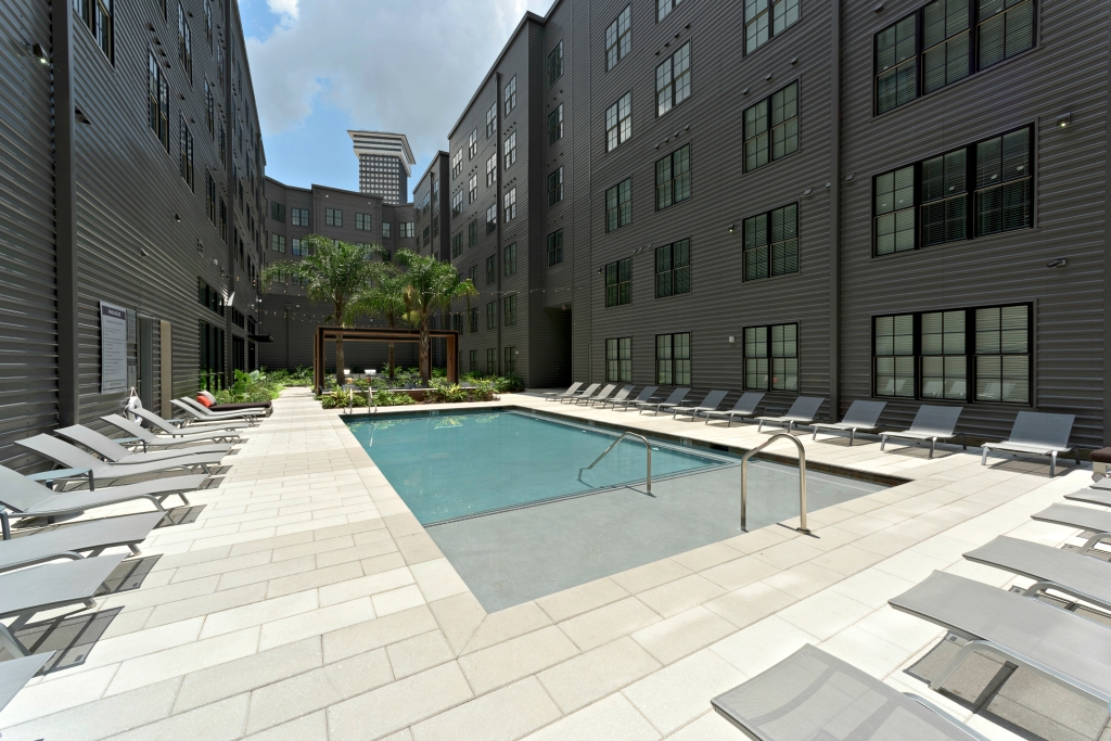 The Paramount Pool 5